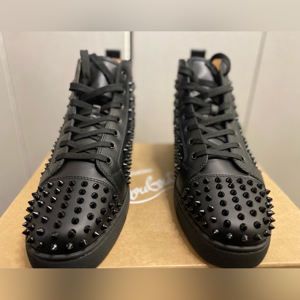 Christian Louboutin Louis Spikes Sneakers - Picture 4 of 11